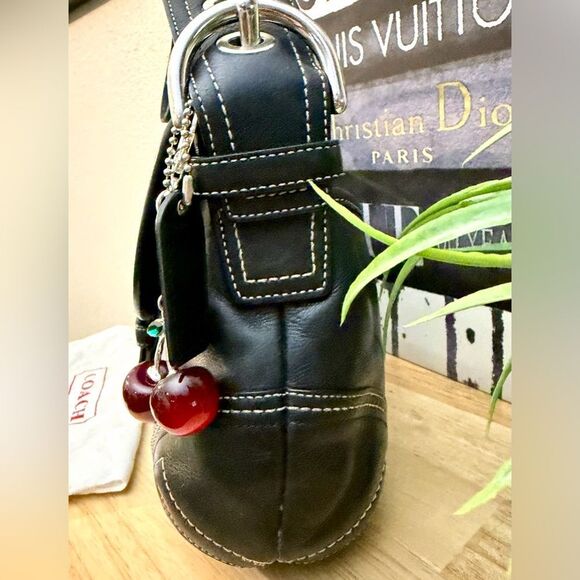 COACH F10192 Vintage SoHo Leather Handbag & Matching SoHo Wallet EUC!! - Picture 9 of 14